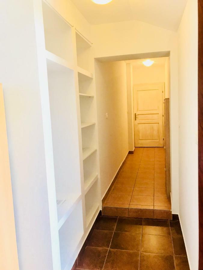 Apartments Vidovic Cezarji Exterior foto