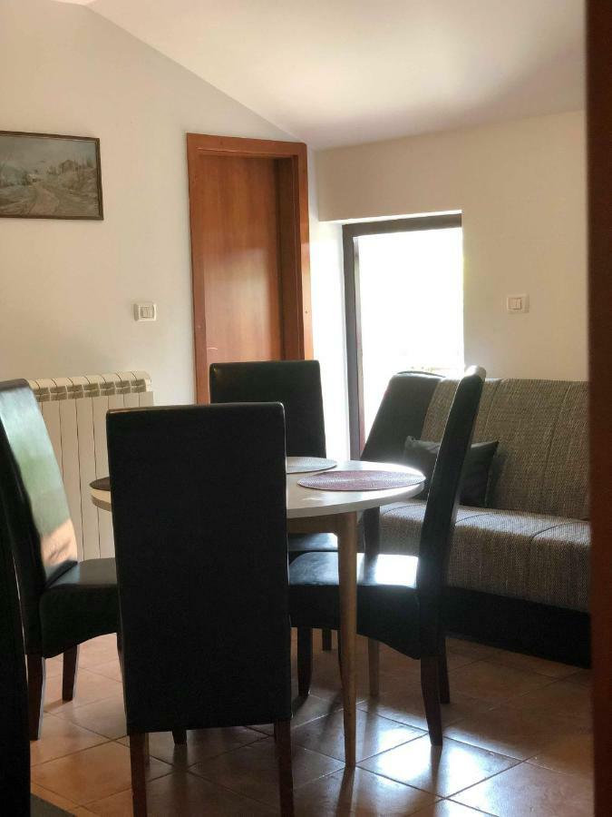 Apartments Vidovic Cezarji Exterior foto